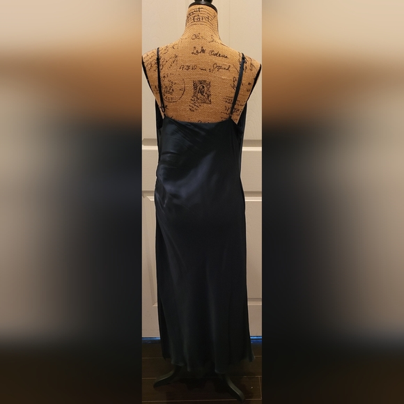 NWT Zara Satin Dress in Deep Green - Picture 7 of 14